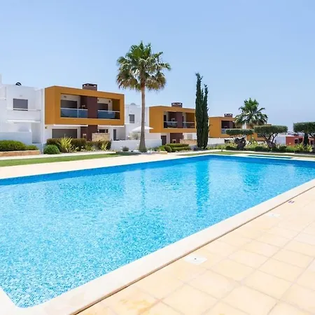 Vitismar Mit Pool Apartamento *